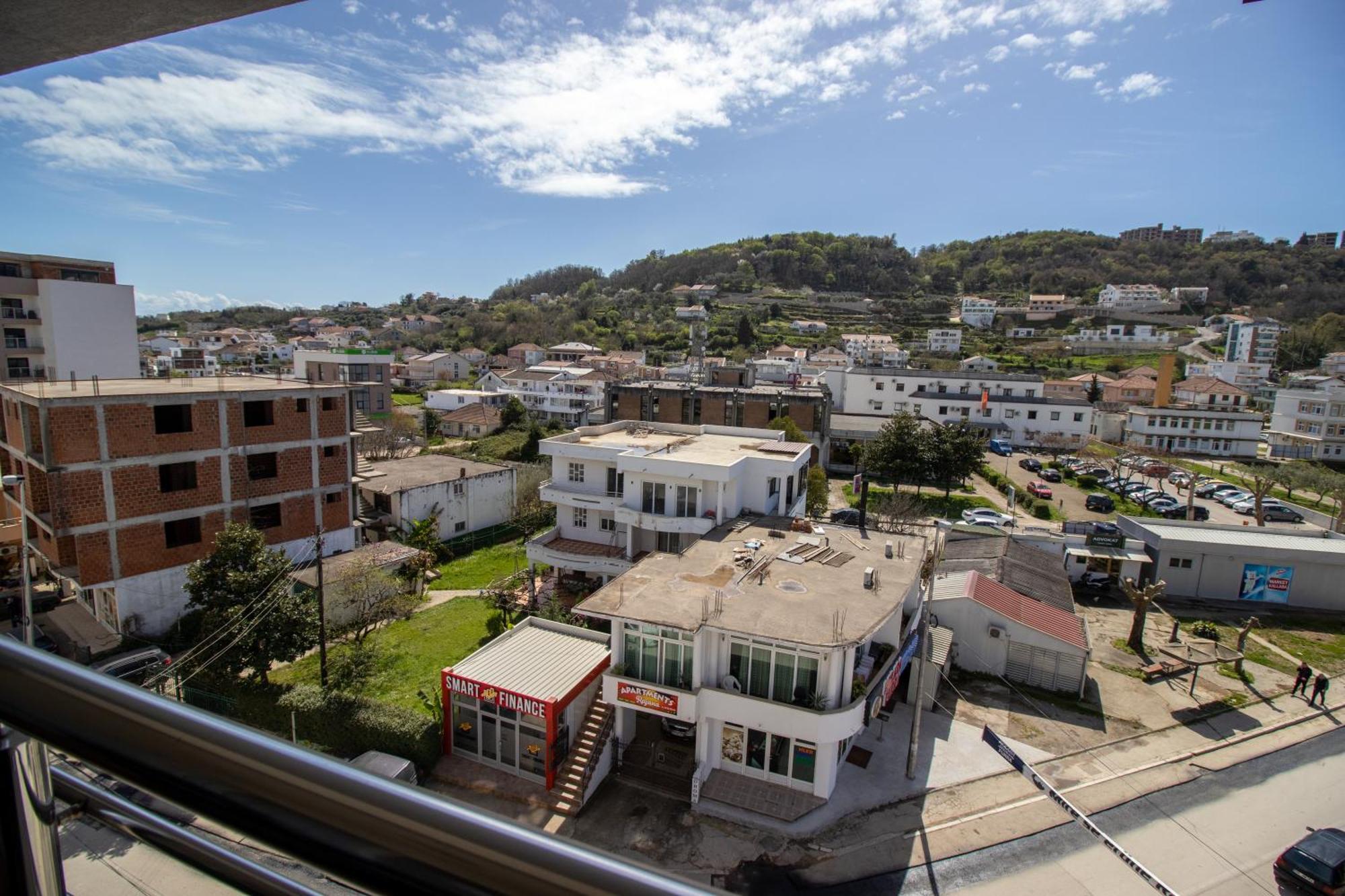 Apartments Ani Ulcinj Exterior photo